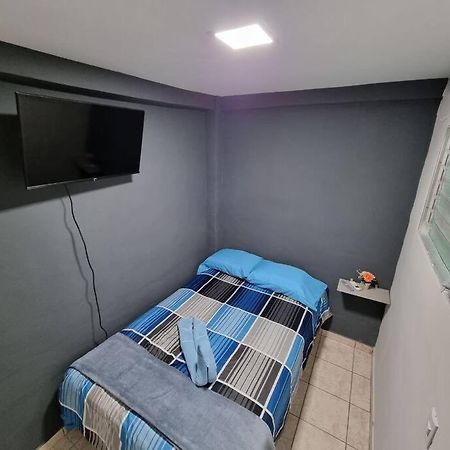 Acogedor Apt/Studio En La Ciudad De Santa Tecla Bagian luar foto
