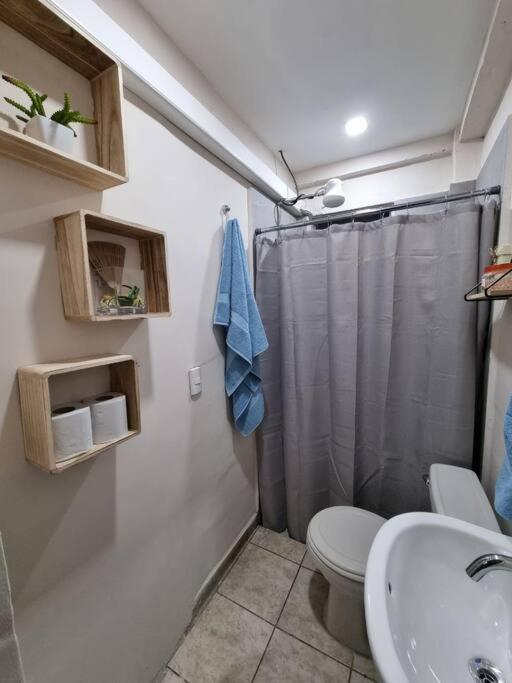 Acogedor Apt/Studio En La Ciudad De Santa Tecla Bagian luar foto