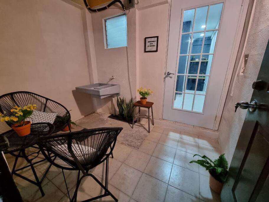 Acogedor Apt/Studio En La Ciudad De Santa Tecla Bagian luar foto